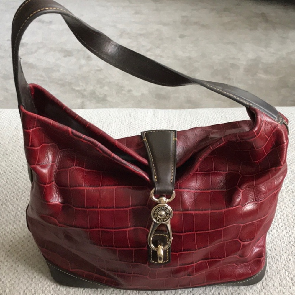 Dooney & Bourke hobo